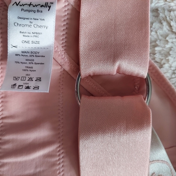 Hands Free Pumping Bra Adjustable Nuturally by Chrome Cherry, Pink, One Size - Picture 5 of 6